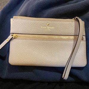 Like new Kate spade wristlet